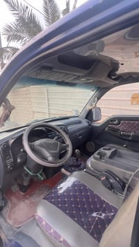 كيه بنكو مديل 2011 حره مكينه مسكر سبلاين كير حداديه سياره ما ناقصها شي...