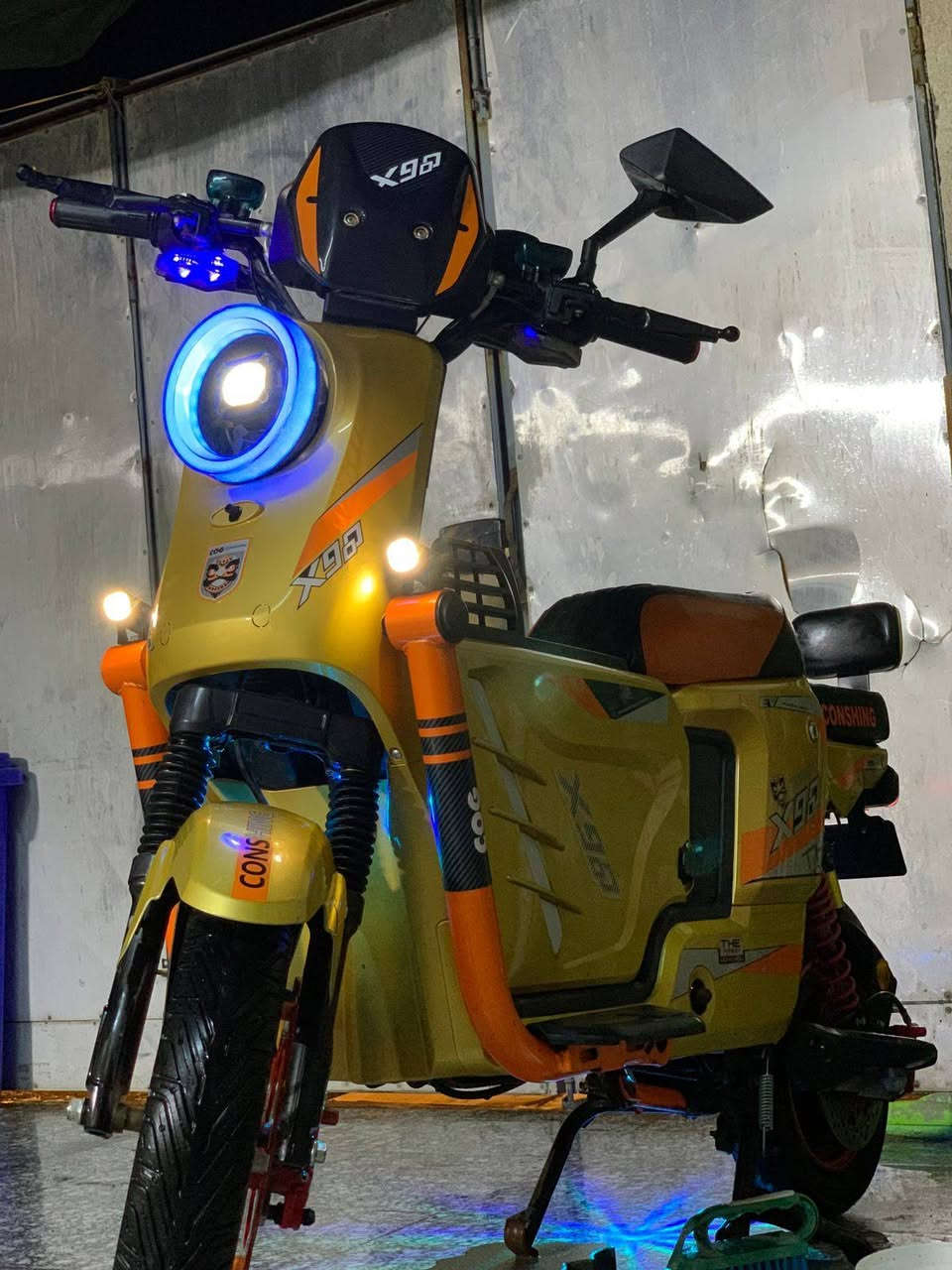 دراجه اخت الجديده للبيع 500 وبيهه مجال قليل مكاني البصره الزبير ترهم مراوس حسب القناعه الدراجه مكفوله من كلشي نفس النضافه بصور وحلا هم تجي وتشوفه بعينك


**إذا كنت صاحب هذا الإعلان وتريد حذفه لأي سبب، رجاءا أرسل رسالة إلى الدعم الفني**