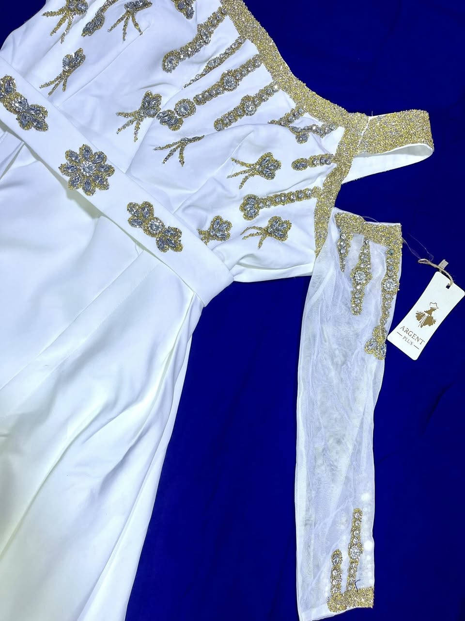 فستان عقد للبيع ماملبوس جديد


**إذا كنت صاحب هذا الإعلان وتريد حذفه لأي سبب، رجاءا أرسل رسالة إلى الدعم الفني**