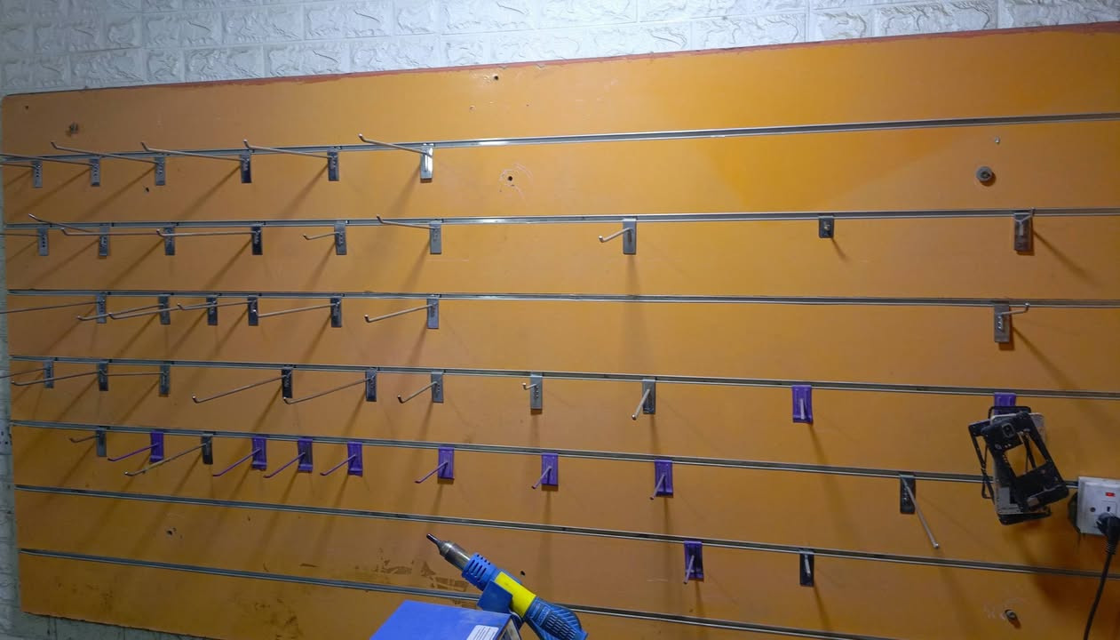 مواد للبيع
تواصل واتساب 
***********
مكان الخالديه
