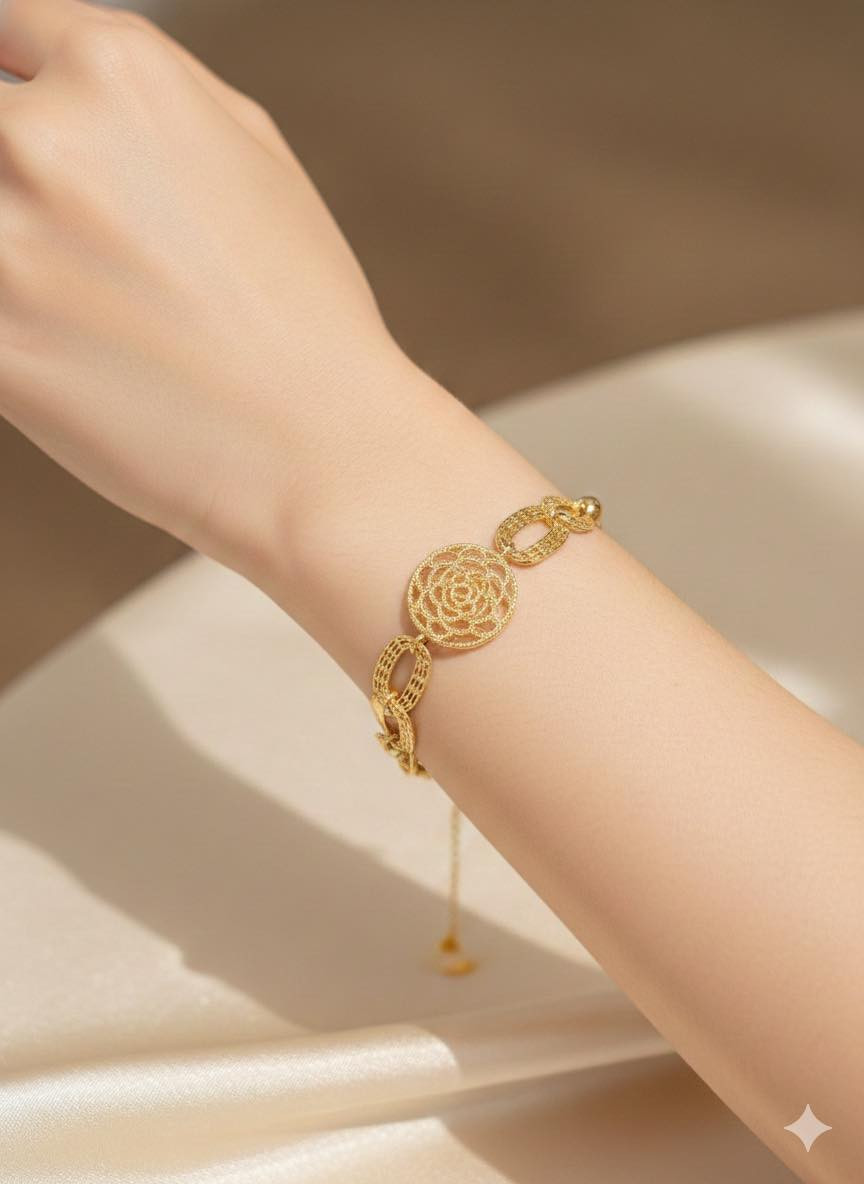 سوار ذهب برازيلي طلاء ثابت 
السعر 1500

للحجز والاستفسار يرجى مراسله الصفحة 
للتواصل واتساب ***********
العنوان…
الكوت دور العمال /شارع السايدين /قرب جامع الرسول
يوجد توصيل داخل الكوت
ولجميع المحافظات 🚚
