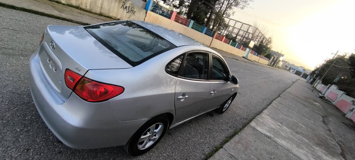 2008کارتۆنی که ڤه رگۆڕاو سەقف بۆیاخ بەشه رت هه مووگیانی کامل کراوە  بۆسه نتێک.مه سروف مه گه ڕێ نرخی  ٤٧مەجالێ برایانه 
ناونیشان هه ڵبجەی تازە
***********
***********6 دار بنديهكان, السليمانية
