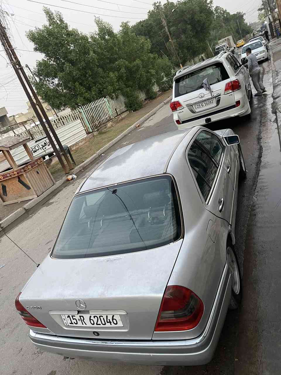 السلام عليكم
C200 موديل 97 
محرك ٤ سلندر / ٢٠٠٠
السيارة جاهزة ومكفولة كير مكينة مابيها اي مشكلة امانة الله ورسوله
جام كهرباء
محرك بلادي 
باتري جديد
قواعد سليمة
السيارة مابيها اي خياس
السعر 55$ قابل للتفاوض
مكاني بغداد البلديات
*********** 
الشراي يتصل وبخدمتكم
