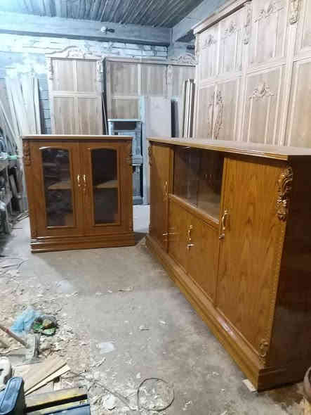 بسم الله نجارة وصباغة المصطفى عمل كافة الابواب وغرف نوم كافة الألوان حسب طلب الزبون شارع المطار قرب اسواق فدك ***********
