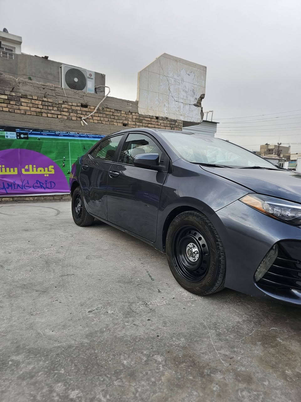 كورلا
موديل 2018 
فئه LE
🛑 السعــر : 110 بي مجال بسيط
مواصفات عاديه
محرك 1800 دووش  
كير مكينه حداديه كله جديد ومكفول 
تخم تاير جديد
رقم بغداد الجديد بأسمي
ماشيه  87 الف كم  
حادثها بأمريكا چاملغ وبنيد مبدلات اصلي وبالعراق چاملغ امامي وخلفي صبغ وباب مبدل اصلي وبيها تعمير قليل باللغد الايمن
 
 مكان السيارة بغداد -  تقاطع درويش
 
***********
