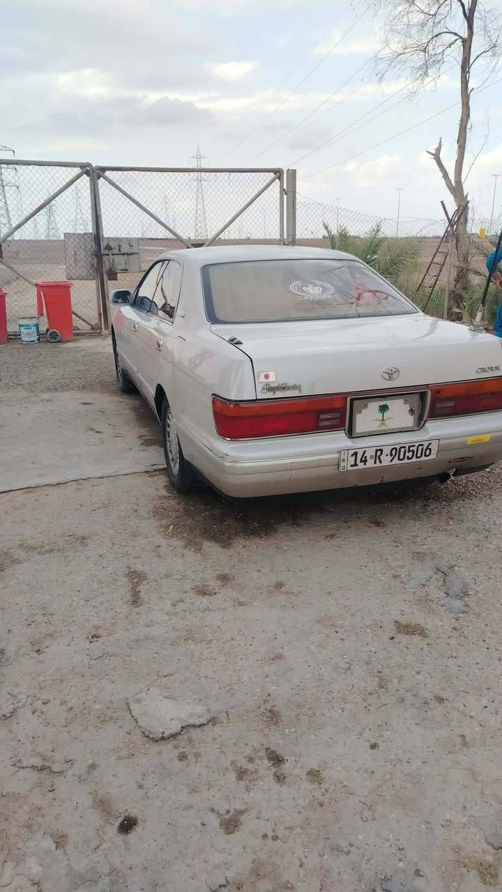 سلام عليكم بطه كفاله عامه من كص ونقل و بسمي بصره رقم انكليزي سياره جاهز مالته بيت ماتعبه نضيفه كهربايات كله شغاله سياره كلش حلوه تبريد نقص بس غاز  مكينه ٢٥٠٠ ديكلوكير خير من الله. سعرها ٧٥ او مراوس براس الثور فلات كص قماره فقط ***********
