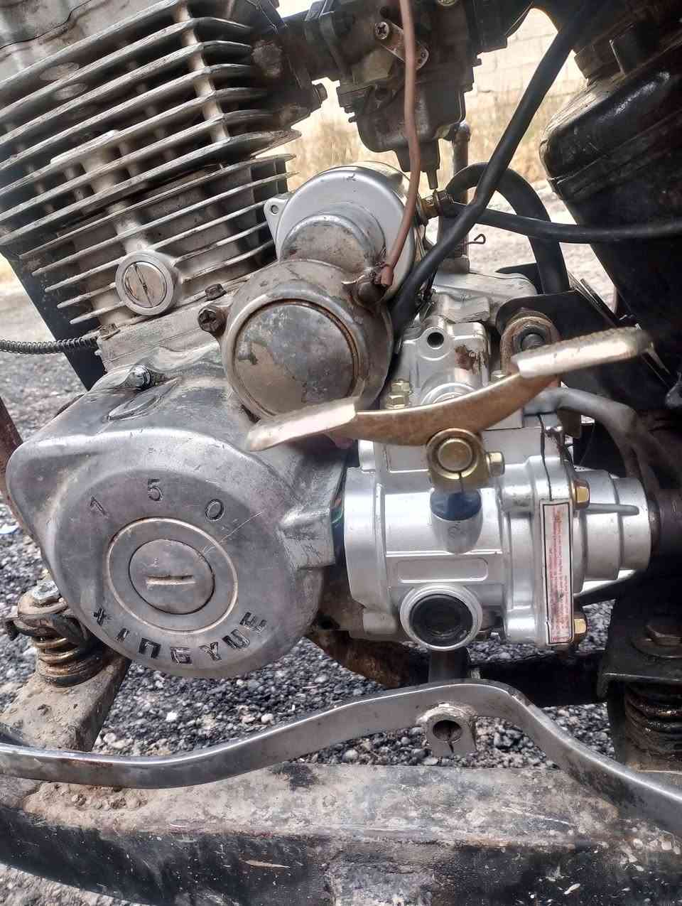 ستوتات دايوان للبيع أوراق كامل مابيهه أي نقص ماعده خيط تبخير موديل 2015 مكاني ديالى السعر 950 وبيهه مجال للاستفسار الاتصال بل رقم *********** مامتواجد علفيسبك
