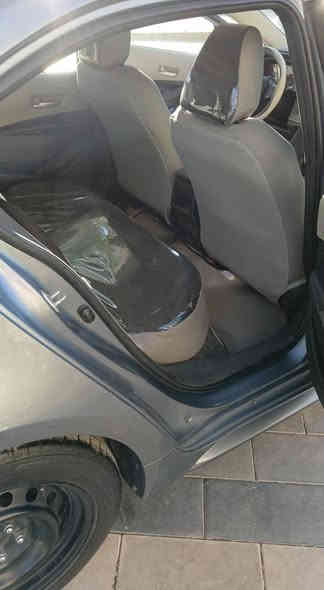 🚗 للبيع: تويوتا كورولا 2021
📍 مكان السيارة: بغداد – شارع حيفا
📞 للتواصل: ***********
💰 السعر: 150 ورقة – قابل للتفاوض
📊 المسافة المقطوعة: 96000 مايل
🛠️ المحرك: 4 سلندر – 1800cc

⚠️ أضرار السيارة:
• وارد أمريكي
• حادثها البنيد فقط
• تعديل بارد بسيط بالقمارة إثر التحميل
• السونار مرفق مع الصور

📌 تفاصيل إضافية:
• رقم السيارة: بغداد مشروع وطني
• باسم المالك تحويل مباشر
