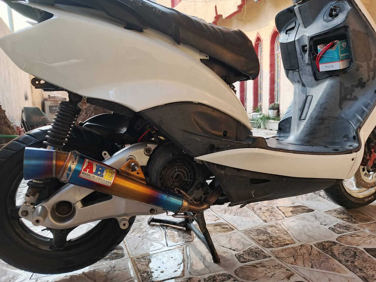 السلام عليكم دراجه سكنس نثيه ياباني خير من الله سحب شلعه
نكره اب كل وقت هند  كهرباءياته  بيه ا نوقوصات 
بك لايت او الثمانيه مل وجه السعر375 او بيه مجال سبب البيع امعوز العنوان بعقوبه الرقم*********** متواجد واتساب
