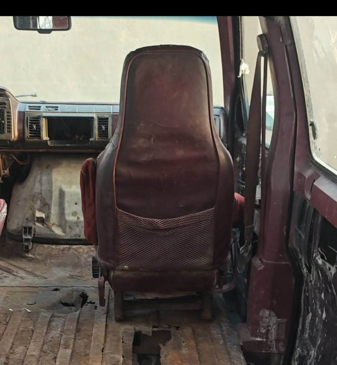 زوج كشنات مال فان استرو هاي واضحات بالصورة مستعملات الي تفيده يراسلني و يتدلل


**إذا كنت صاحب هذا الإعلان وتريد حذفه لأي سبب، رجاءا أرسل رسالة إلى الدعم الفني**