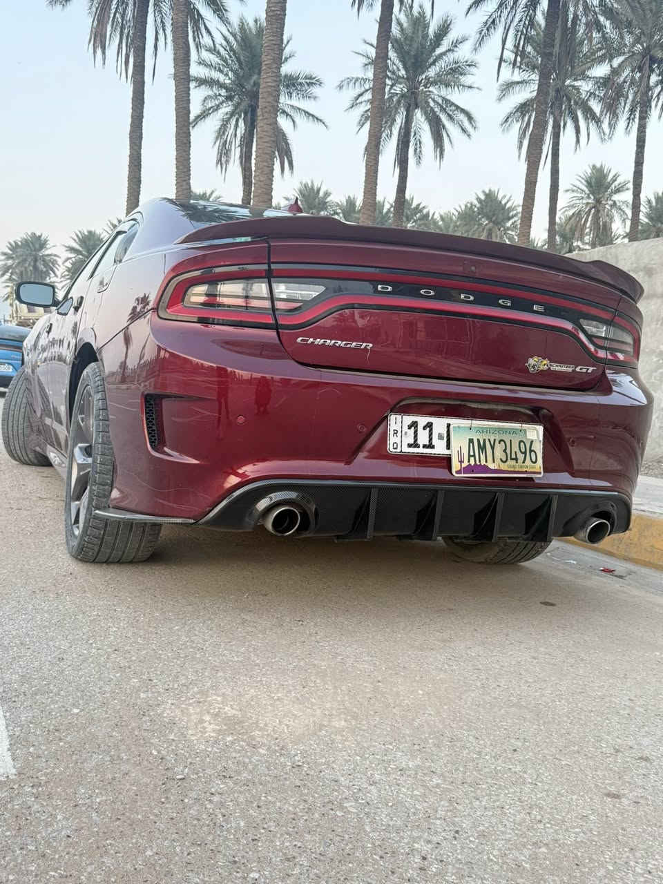 سلام عليكم ورحمة للبيع جارجر مديل 2019 وارد امريكي بيه تقطعه وحده باب مصلح
مكينه 3600 وكير مكفولات حداديه تخم تاير تبريد ثلج فول موصفات من عده الفتحه شاشه كامره حساسات مثبت سرعه كشن كهرباي جلد بصمه تشغيل عن بعد 
السيارة توويل  
السيارة بيها عازل حراري رقم بغداد نكليزي سنويه الغايه قبل شهر جددته بسمي تحويل ثاني يوم سياره جديده وجاهزه من كلشي السعر235وقابل  التفاوض الستفسار نتصل *********** مكان ديالى بعقوبة ا
