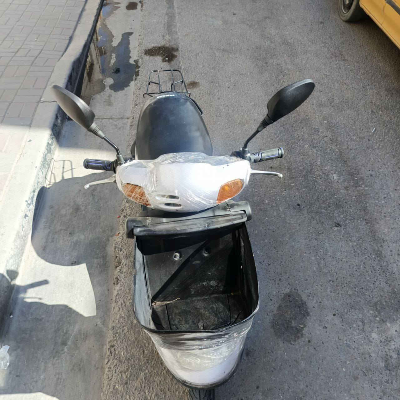 سلام عليكم دراجه منغولي للبيع سلف هندر كهربائيات كلهه شغاله عوزهه فقط كابريتر كابريته مالتهه تعبانه ماعايزه بعد كلشي مابيهه اي نقص السعر 325وبيهه مجال شراي اتصل وتدلل ***********
***********
