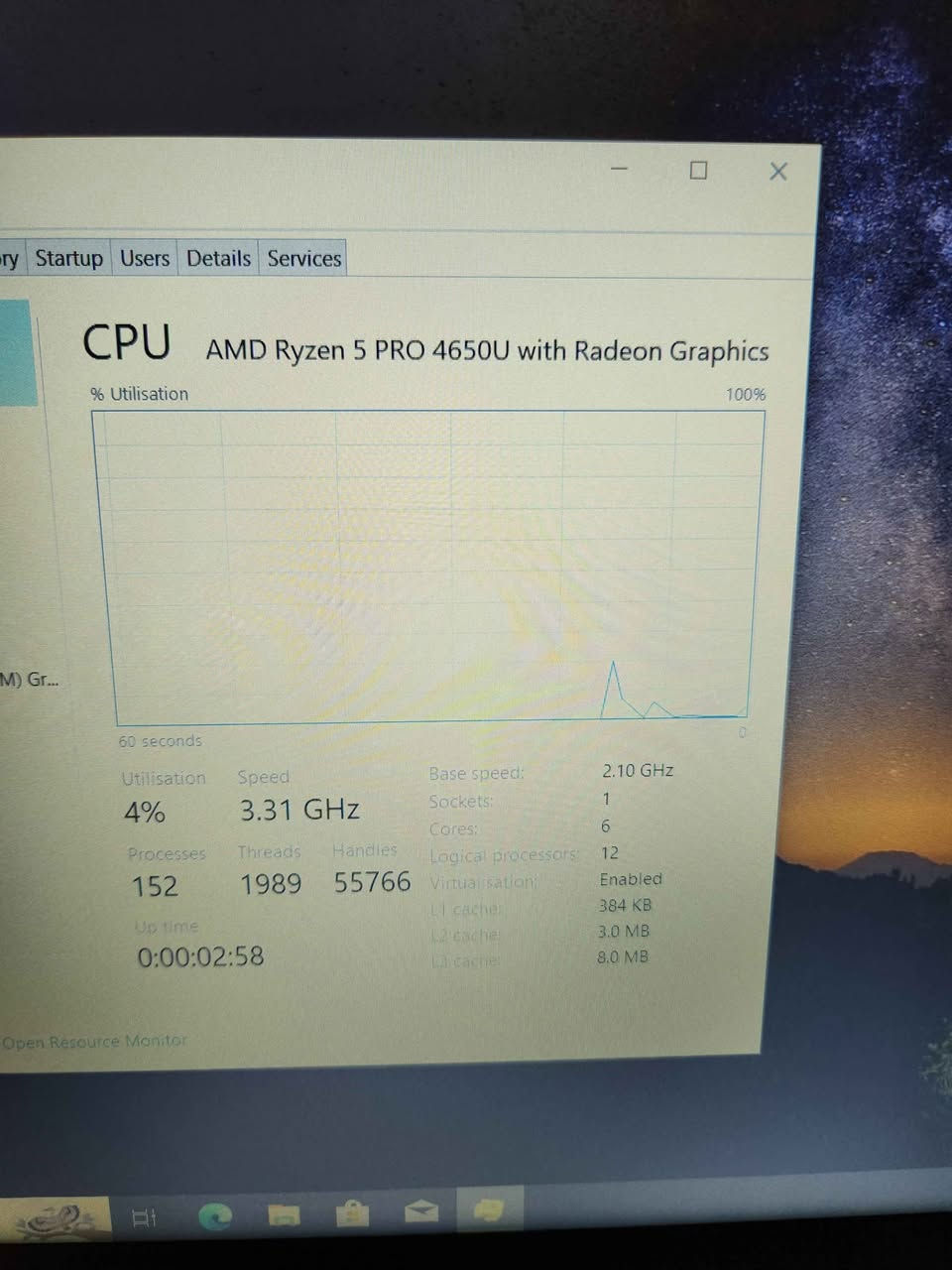 السلام عليكم 
لابتوب hp probook 445 g7 
مناسب للبرامج الهندسية والالعاب والمحاسبة
معالج ryzen 5 4650u  يعادل i5 جيل ١١
6 أنوية 
رام 16 ddr4 
Ssd 256
كرت شاشة Amd مخصص 2gb وشير 6gb 
يشغل العاب قوية 
شاشة 15.6 FHD 
نظافة عالية 
بطارية 5 ساعات 
السعر ٣٨٠ الف واذا رام ٨  يصير ٣٤٠ الف 
ضمان شهر 
موجود توصيل للمحافظات أربيل, العراق


**إذا كنت صاحب هذا الإعلان وتريد حذفه لأي سبب، رجاءا أرسل رسالة إلى الدعم الفني**