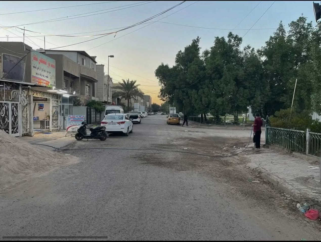 السلام عليكم
للبيع قطعة ارض  الركن مساحة 113م واقع حال 122 الواجهه 11والنزال ١١ الموقع شارع فلسطين المستنصريه محله ٥٠٤ مقابل الحديقه  شارع عريض نافذ مقابل مستشفى العالمي 
اللاستفسار اومراسلة الصفحة 
***********
