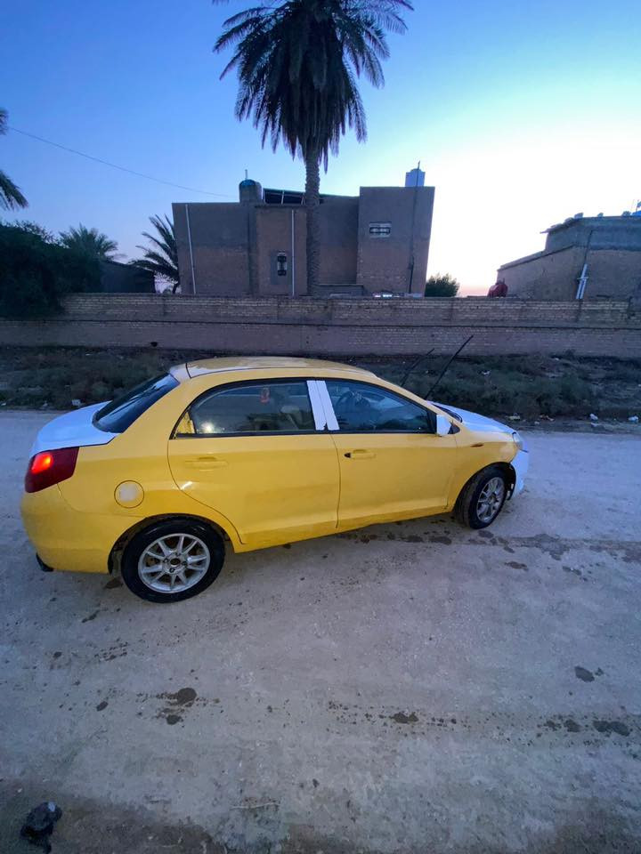 السلام عليكم شيري فلاوين موديل ١١ بلادي لا ضربه ولا صبغ فقط دوس معمره محوره كير ومكينه كورلا بيكاجيو ١٦٠٠ تنقص قليل كلش بدون تبخير كهربائيات كله شغاله رقم بابل مانقصه شي معروضه ب٢٥ ورقه *********** مكاني واسط الكوت
