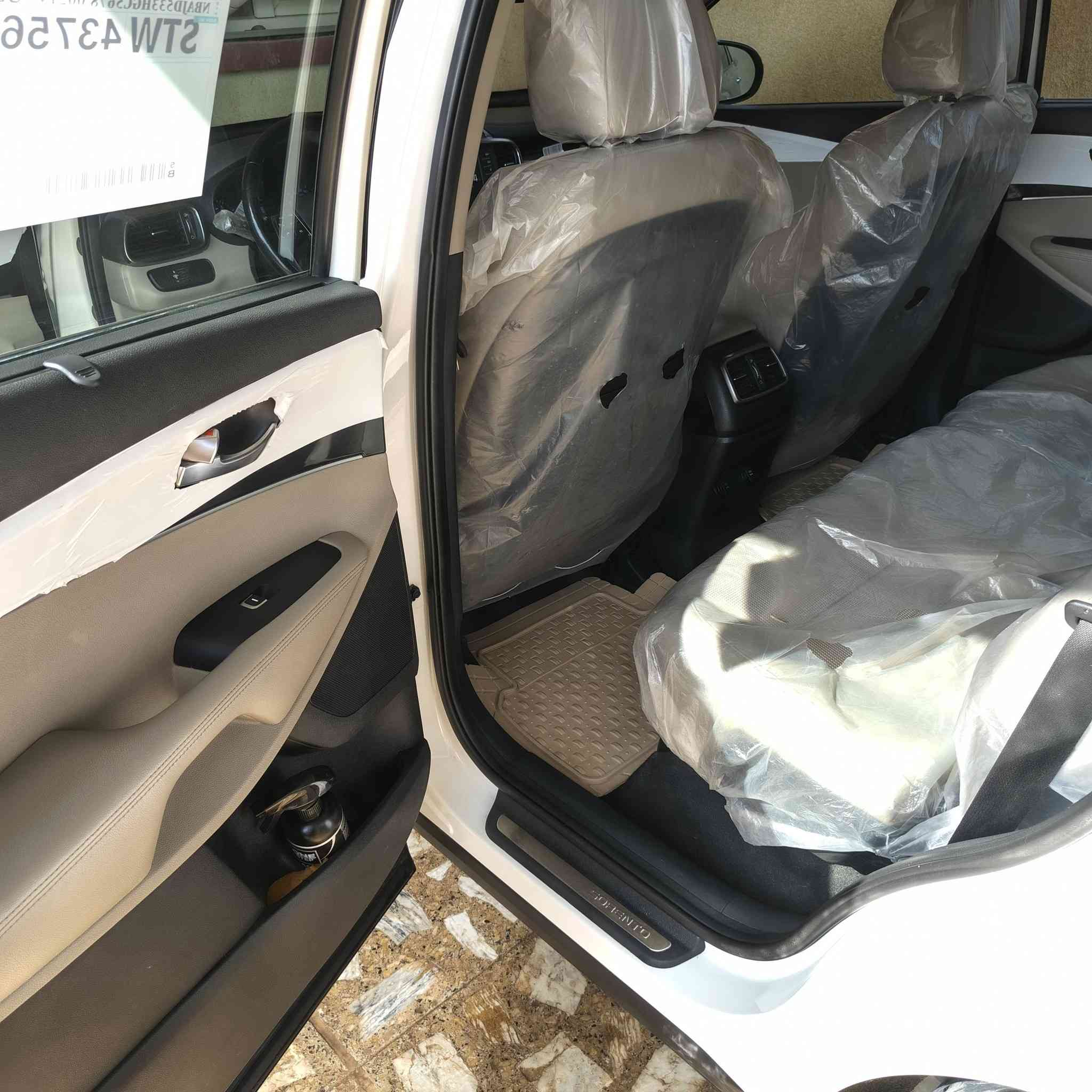 السلام عليكم                                           كيا سورنتو خليجي موديل 2020 مكفوله كفاله عامه على وضع الشركه  برغي ما مفتوح بيها   مواصفات                                                                   رقم بغداد باسمي  تحويل مباشر                                         ماشيه 48   الف حقيقي        ١-اد أمامي   ٢-لايت زنون 3عدسات ٤-جنطه كهرباء ٥-شاحن واير لس ٦- ٧ اكب ٧- سته سلندر 3500 ٨- اربع أنظمة قياده ٩- كامره خلفيه دواره شاشه كبيره جي بي اس  ١٠-حساسات اماميه وخلفيه ١١- مرايات شفط  ١٢-بصمه ودخول ذكي مع نظام ترحيب  ١٣- ويل كب ١٩   ١٤- بك لايت لد           ١٥-كشنآت كهرباء  المكان السماوه رقم هاتف *********** السعر 275  ورقه
