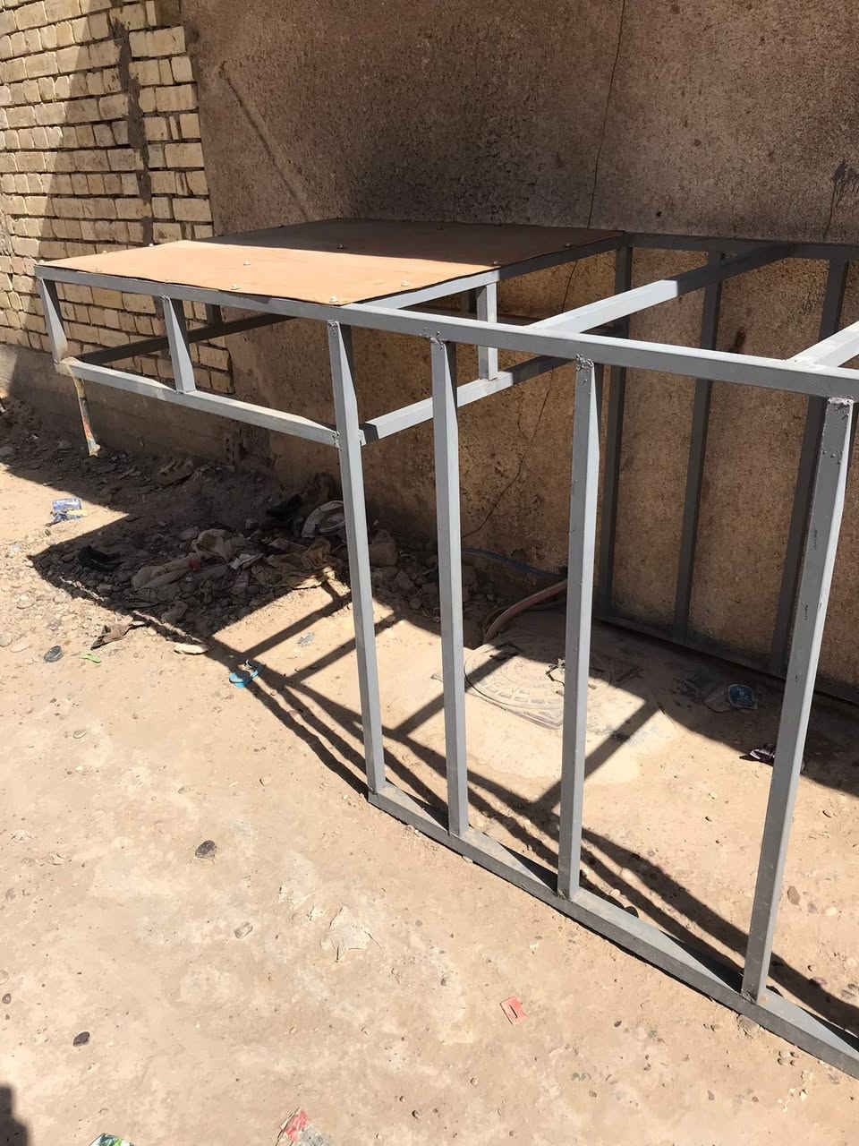 محجر ستوته للبيع السعر ١٧٥ وبي مجال للشراي  
للاستفسار ***********
