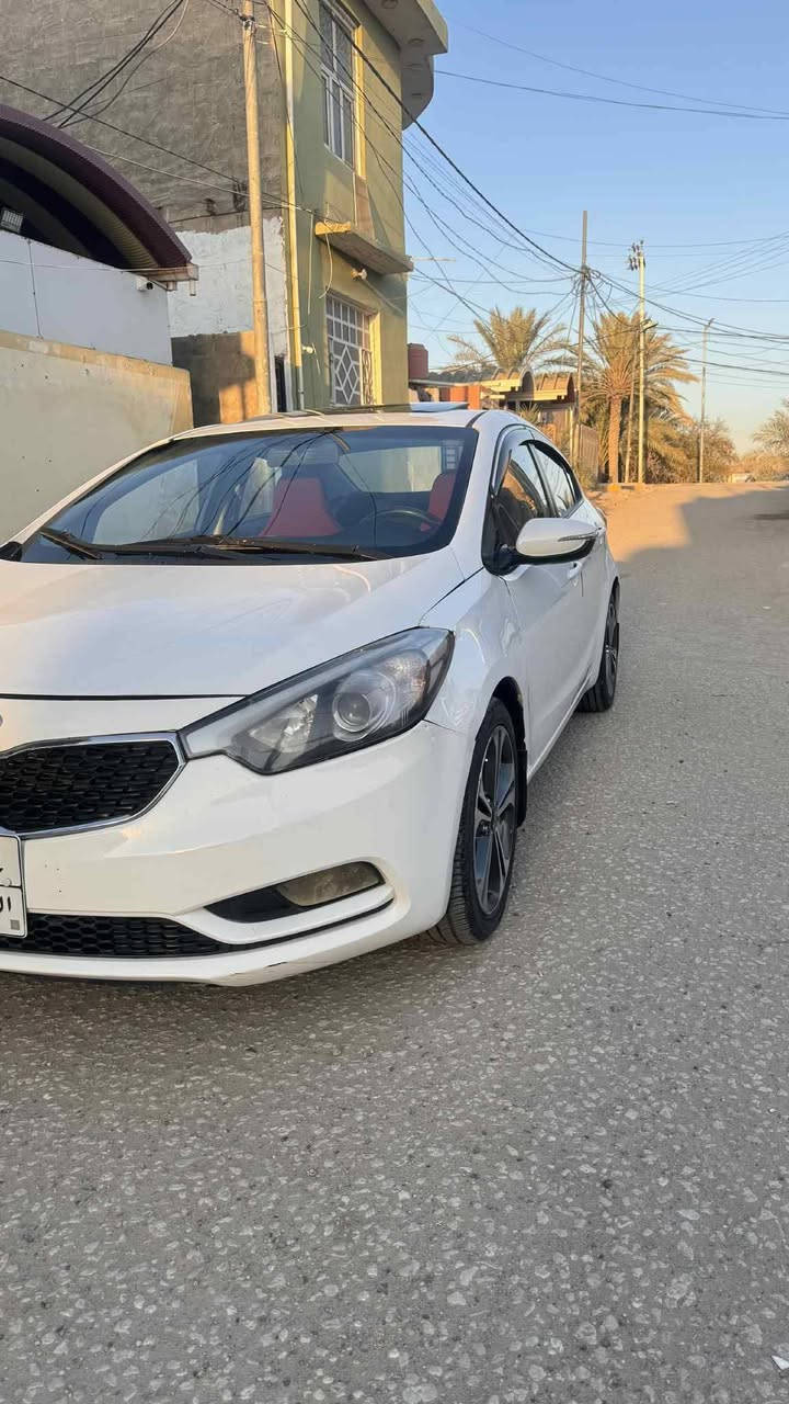 سيراتو مديل14خليجي فول سياره بيهه قطعه وحد فقط سونار مرفق بل منشور سعر 128 وبيه مجال بصيط ***********
