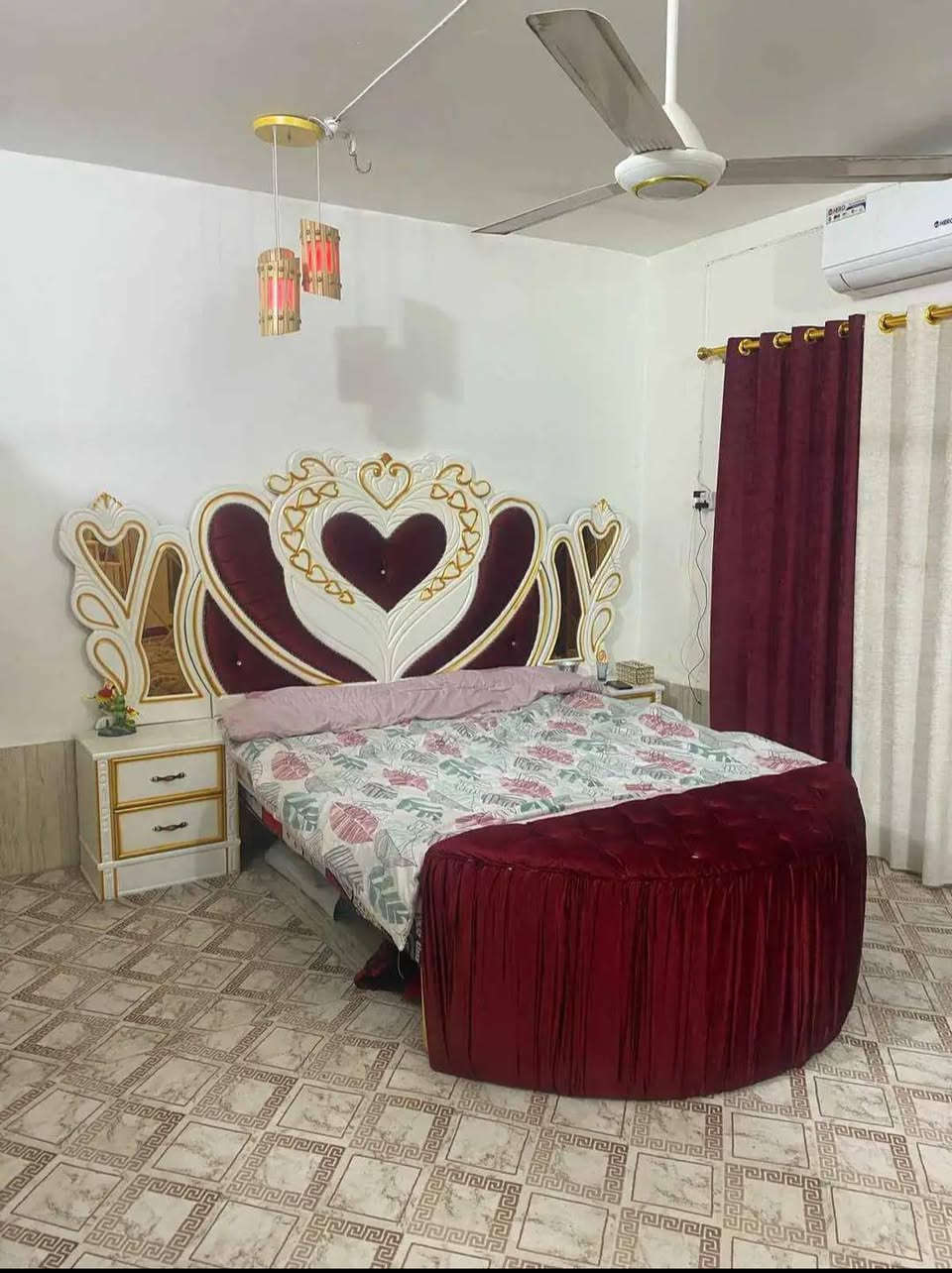 سلام عليكم غرفه للبيع شغل عراقي درجه اولى معاكس 5ملم
نضافه 100٪؜ استخدام شهرين  عنوان شارع الطاقه جزيره السعر والاستفسار الاتصال على الرقم ***********/*********** متوفر واتساب
