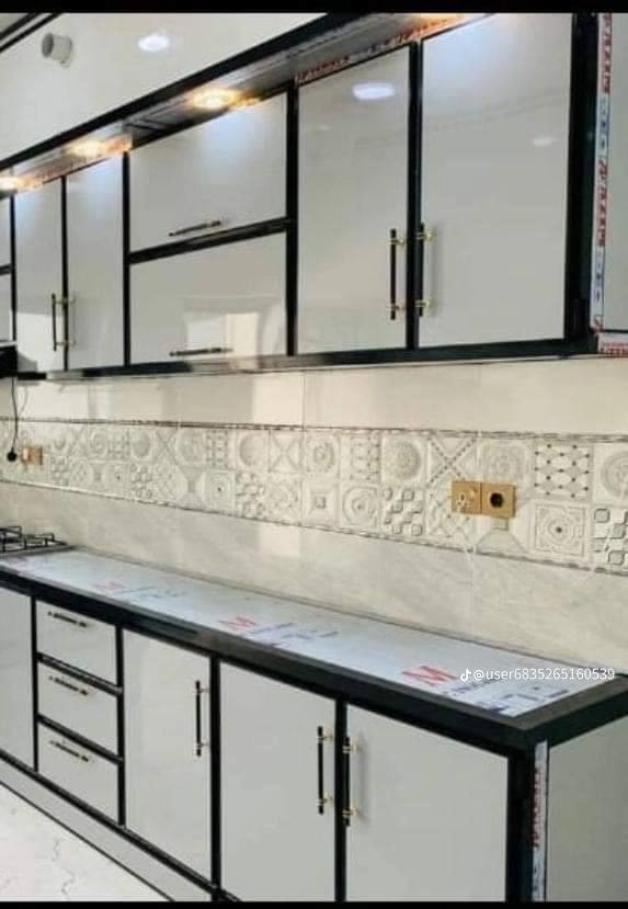 يتوفر كاونترات جمله ومفرد وبأسعار مناسبه
العنوان #الحويجه  للإستفسار ***********
