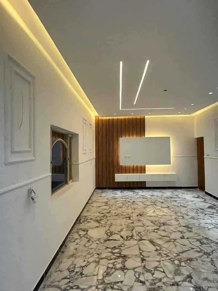 اعمال ديكورات منازل باسعار مناسبة اتصل واتساب او *********** المكان بغداد
