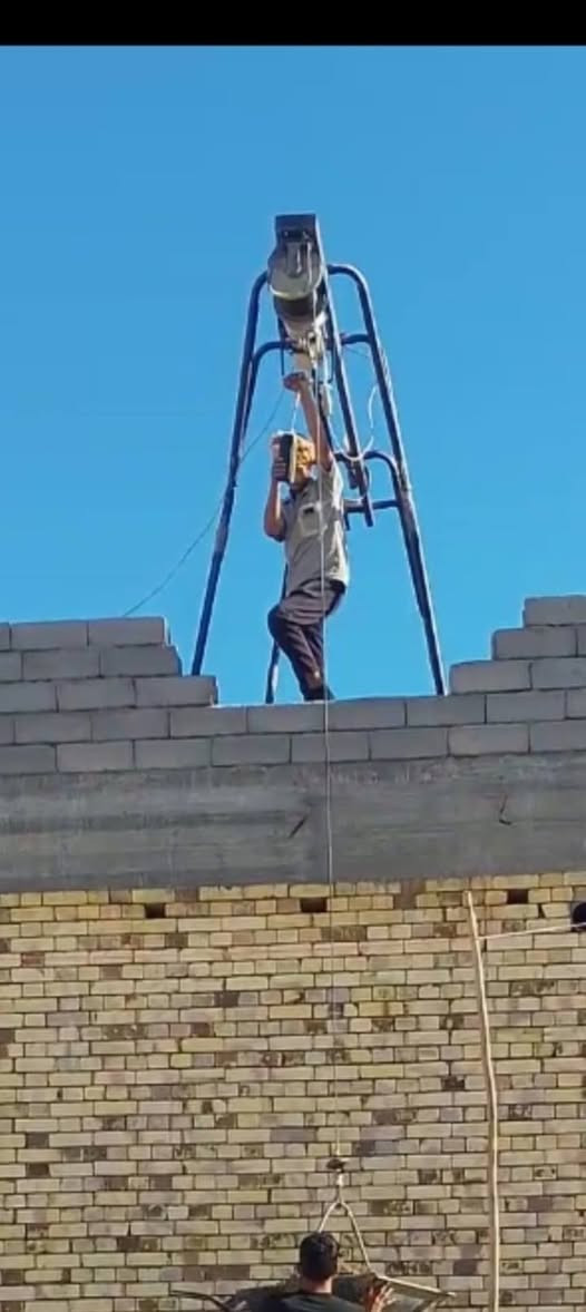 ونج ايطالي ويه عربانتين وسكلة لبيع مكاني البصرة قضاء المدينة ناحية عز الدين السليم وهاي ارقامي  وتساب***********وهاذ رقمي بية وتساب ***********
