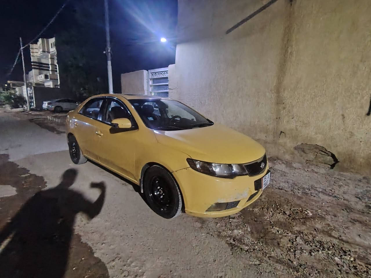 فورتي موديل 2010 رقم انبار دولي تحويل وين ميعجبك مصفره هيئه وغرامات... السياره فول مواصفات.. َفتحه شاشه كامره فول تحكم استيرن اشاير مري حادثها ربع الجاملغ والبنيد بدون دواخل وصور السونار مرفقه بالمنشور... منظومه تبريد جديده.. زوج تايرات امامي.. باتري جديد... كيرها خير من الله.. صدر نص عمر... مكينتها بيها تبخير.. مكاني بغداد سريع ابو غريب مقابيل حليب بلادي... السعر 75 وبيها مجال قليل حك الجيه... ***********
