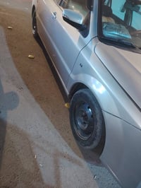 سمند دنا موديل ١٨ بابل معروضه ب٤٨ وبيها مجال سياره كامله وجاهزه مكاني ...