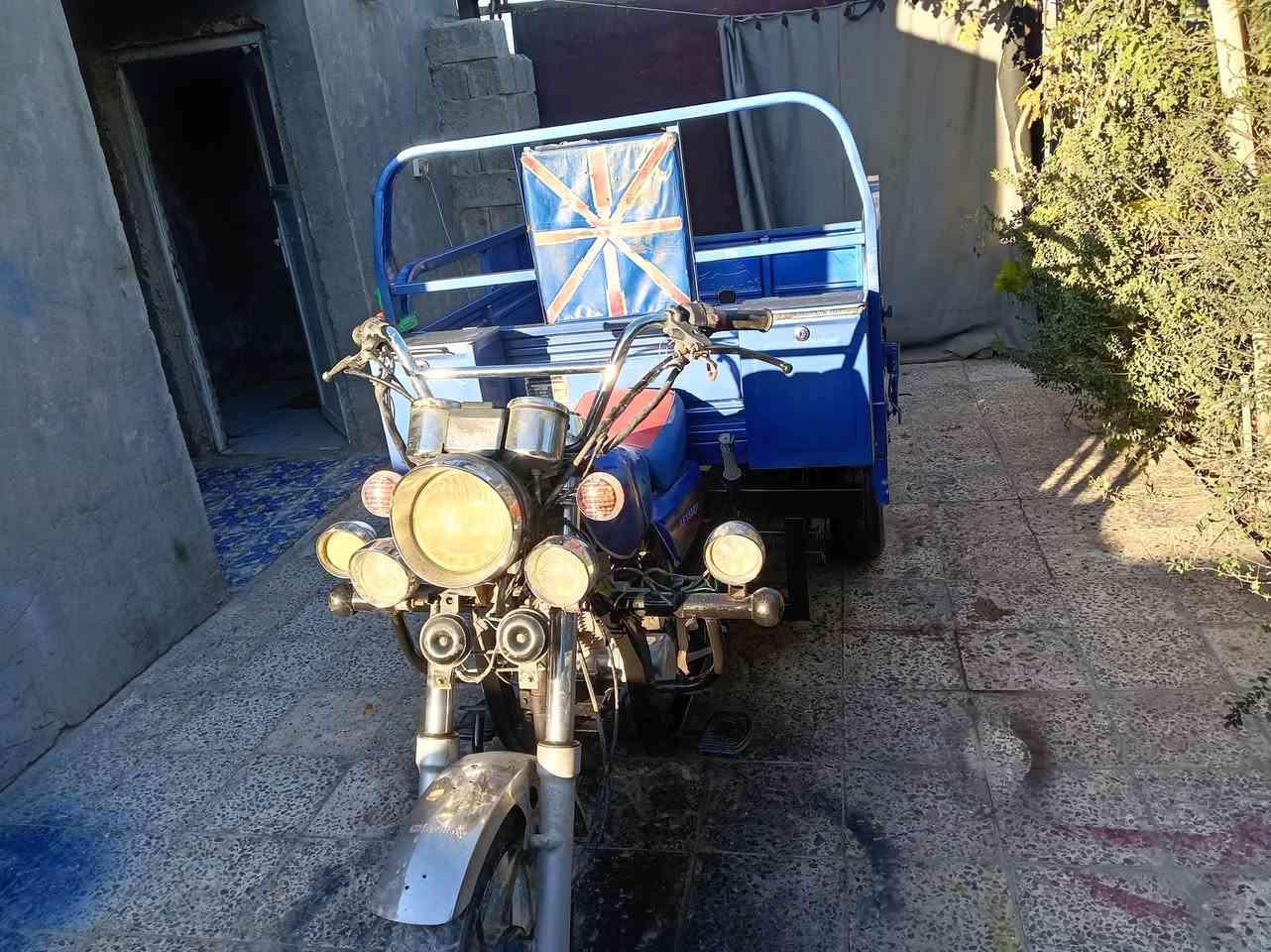 سلام عليكم البيع مديل 2020رقم ابيض وسنويه مدور شوكت ما يعجبك ركبه وشاصي مكفول من  والخياس كهربايت كلهه شغاله نكره سلف مكينه برغي ما مفتوح بيهه تايرت جوبلس كلهن دبلات شغاله ابيع مكفول فقط مصبوغه حراري الجمالية اثر جرد مكاني بلدوانيه شراي ينتصل على رقم 
***********
