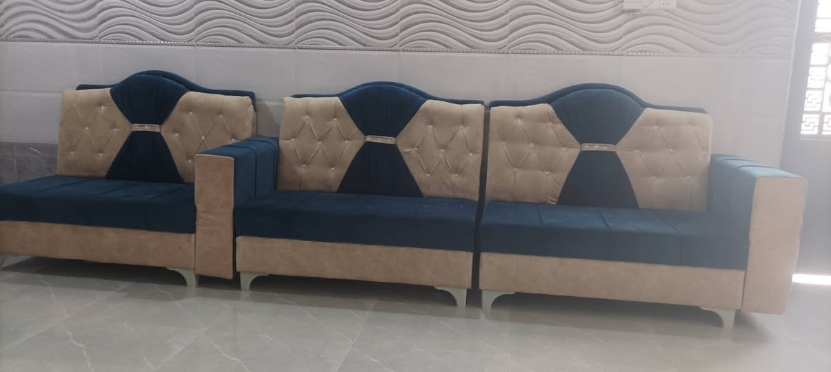 السلام عليكم للبيع 14 قطعه نضيف ال استفسار خاص رقم الهاتف ***********
