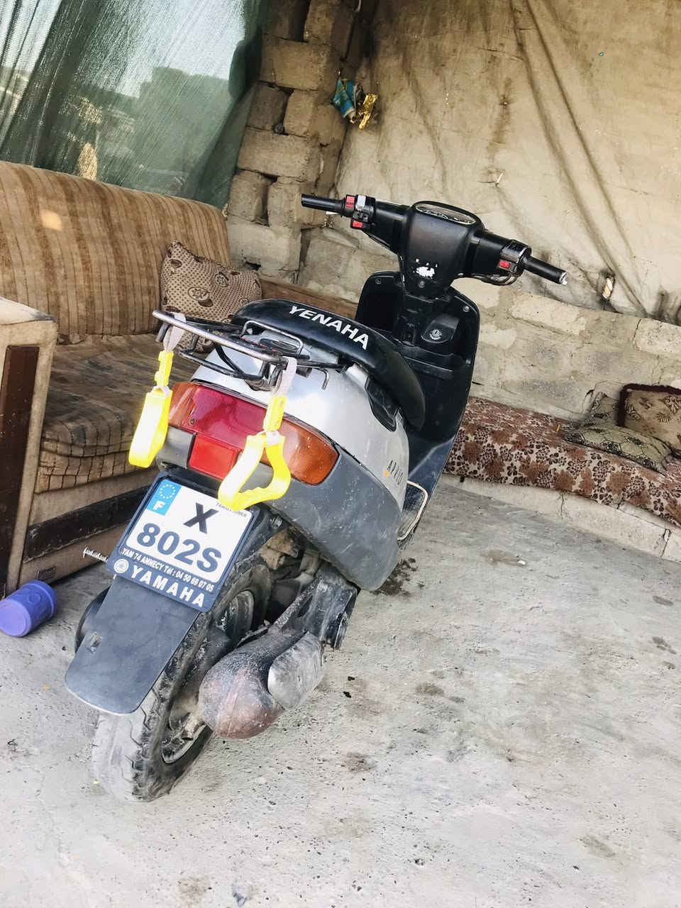 ماطور بوتين للبيع  سعر 275 قفل قفل مكينة شرط خرسه ما بي لا جزه لا  ونه شرط شلعه ومعدل نار 🔥 كهربائيات شغاله كامل باتري جديد شاصي شرط سلف شغال بس يعوزو فحمات قفل ستيرن شغال كزوز الاصلي سعر 275 قفو من اخير ابو ال215 لا تعلق  

 رقم  ***********
