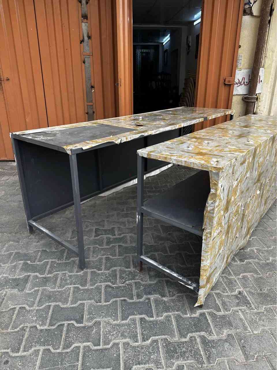 ميوزة حديد تسگام جديد قبل اسبوع عدد اثنين 
واحد قياسه 2.5x1 وارتفاعة متر 
والثاني قياسة 50cmx1.75 وارتفاعة متر طابقين 
والثالث قياسة 3x1 وارتفاعة متر وبي طباخين حجم كبير ومنظم كربلاء, العراق


**إذا كنت صاحب هذا الإعلان وتريد حذفه لأي سبب، رجاءا أرسل رسالة إلى الدعم الفني**