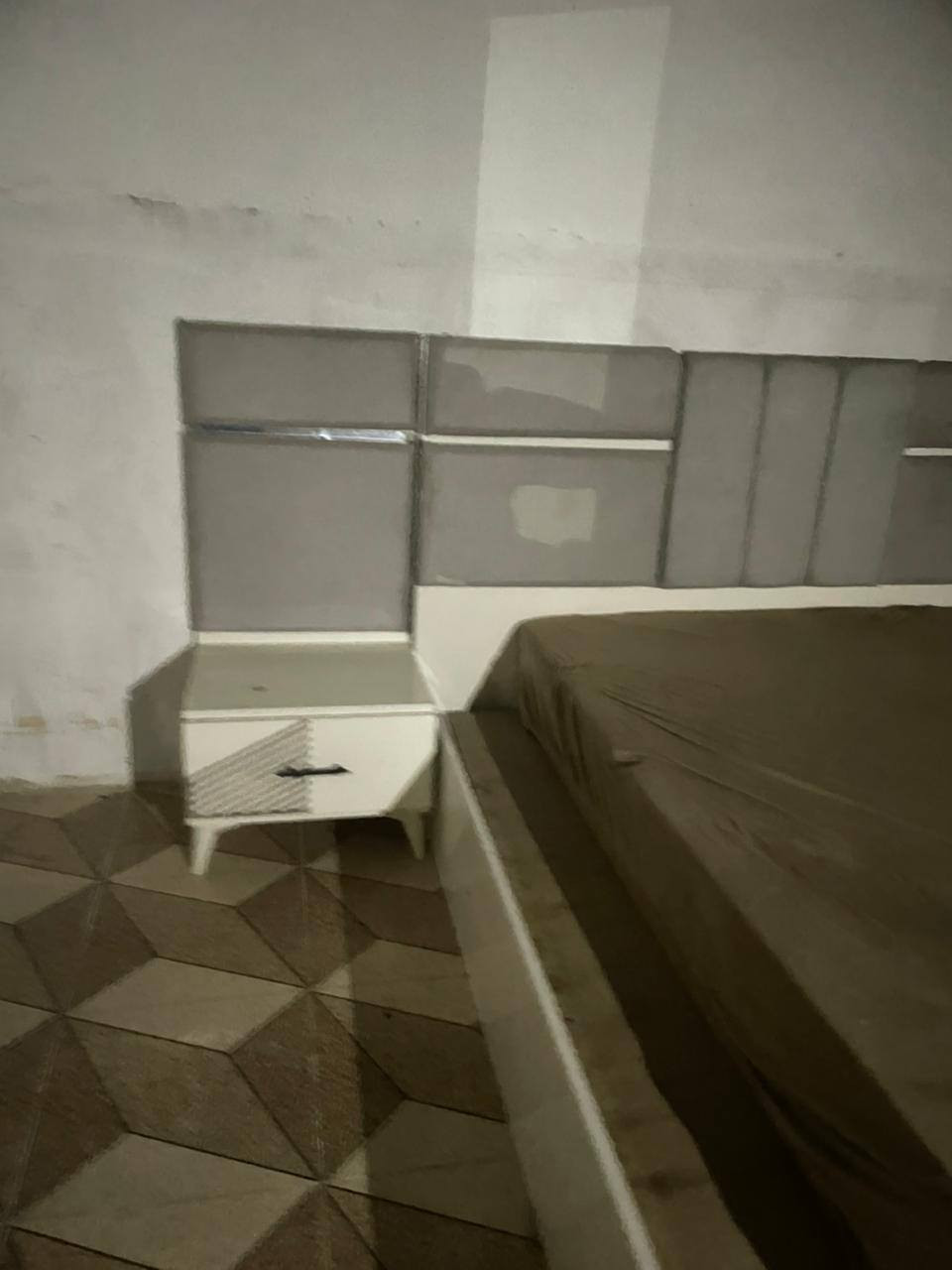 السلام عليكم غرف نوم تركي متكونه من 5 قطع مكاني بغداد الحسينيه المعامل ما عندي توصيل


**إذا كنت صاحب هذا الإعلان وتريد حذفه لأي سبب، رجاءا أرسل رسالة إلى الدعم الفني**