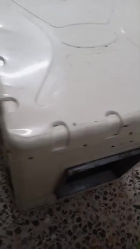 السلام عليكم مبردات للبيع نضيفات جدا المنطقه حي اور


**إذا كنت صاحب هذا الإعلان وتريد حذفه لأي سبب، رجاءا أرسل رسالة إلى الدعم الفني**
