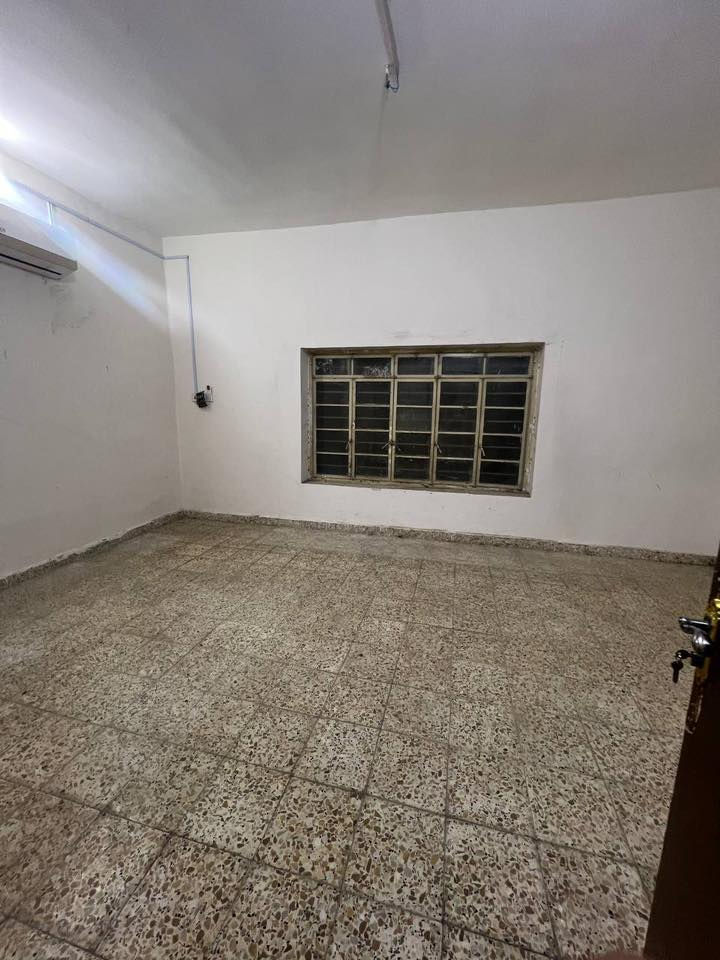 🏛️ بيت للايجار  🏛️

في الجنينه موقع ممتاز

يحتوي غرفتين منام صاله مطبخ

صحيات كراج حديثه

سعر الايجار 750 الف

ــــــــــــــــــــــــــــــــــــــــــ

للمعلومات اكثر الاتصال

على الرقم الموضح 

***********

رابط القناة 

https://t.me/vvvohhh
