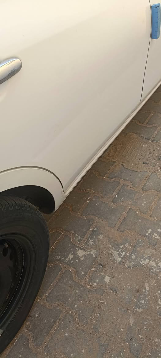 نيسان صني هندي موديل 2023
سياره مكفوله عده الخسفه البلباب موضوحه بصوره 
وبارد 4صابع بلبنيد مامبين ابد وبيها ملاحضات بصيطه 
سياره جاهزة وربع مذب عليها السعر115 وبيها مجال


**إذا كنت صاحب هذا الإعلان وتريد حذفه لأي سبب، رجاءا أرسل رسالة إلى الدعم الفني**