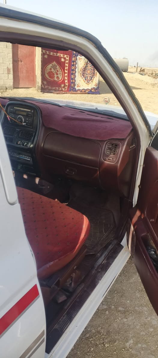 البيع نيسان موديل7مكفوله كفاله عامه رقم ميسان  سنويه مجدده 28تبريد فلج تفيه تخم تاير جديد حداديه توني مسويه مكان سياره لديوانيه بسمي مداور ثاني يوم سعر 115وبيه مجال ***********//***********

