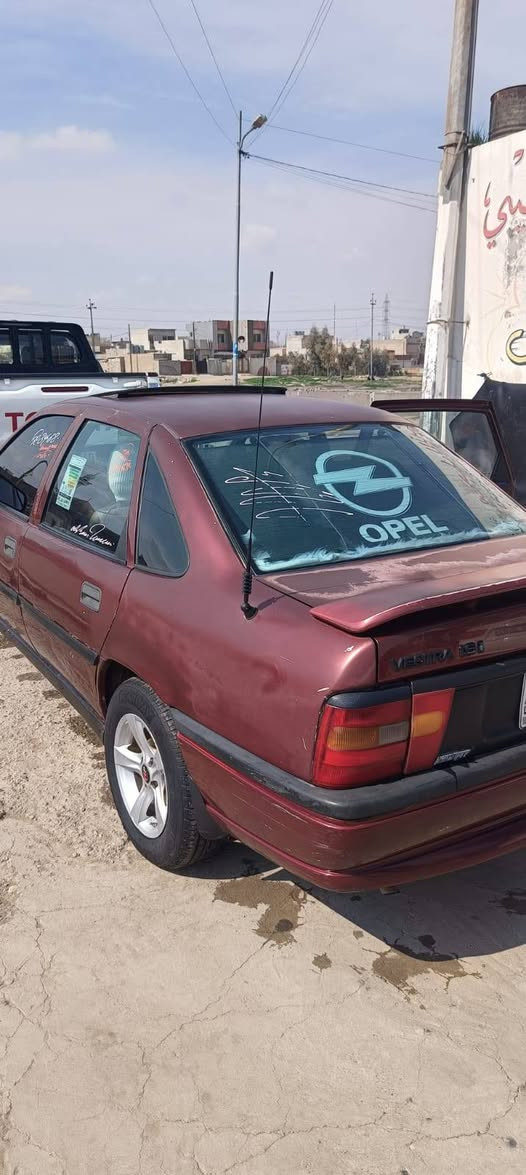 فكترا 🚗
موديل 1992
رقم بغداد الماني ✅
 كاربون بانزين ما مسجله ⛽ 
شرط الوكاله والتحويل ✋ 
محرك وكير شرط ✋ 
♦️كير عادي
♦️جامات عادي
♦️غرامات صفر 
♦️حجم 16
السياره دوسات ودواير سياره بلاديه بعدها والكشر كدام العين 👀
#غرفتها حلـِۈۋ‏وھّ تخبل بطاين جديده لك سياره مصروف عليها
#مواصفات_تنته_سلايت_ستيرين_بور_ويل_كب_مصطره ❓
#سياره جاهزه ماعايزها بس ستر •اللّـہ̣̥ مال جناي ✋ 
#الشراي يتصل ويدلل مايكون خاطرو الاطيب ☎️
المكان موصل الايمن حي الآبار 🚶‍♂️
#كورك***********📞
#اسيا***********📞
