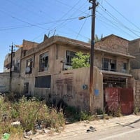 معمل حدادة للبيع ركن صناعي يصلح تحويلها سكني  مع  تشجير على الشارع الع...