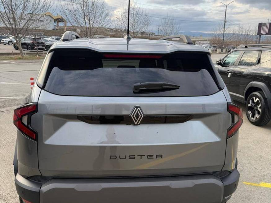 السيارة للبيع من جورجيا تبليسي العاصمة الجورجية 🇬🇪 
رينو داستر 1.3 موديل 2025 
المسافة المقطوعة 0كم 
المعروضة بالسعر جورجيا 126ورقة 

نوع الهيكل: سيارة رياضية متعددة الاستخدامات (SUV)، الحالة: جديدة، نوع المحرك: بنزين، القوة: 150 حصان، سعة المحرك: 1.3 لتر، نظام الدفع: أمامي، عدد الأبواب: 4/5، عدد المقاعد: 4-5، لون الهيكل: رمادي


**إذا كنت صاحب هذا الإعلان وتريد حذفه لأي سبب، رجاءا أرسل رسالة إلى الدعم الفني**