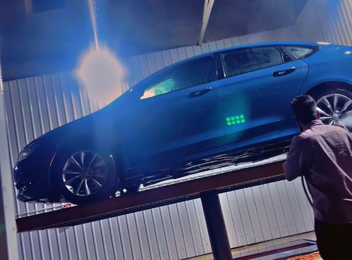 سلام وعليكم 🌹سي 200 البيع رقم رنجف   بسم بنيه سياره جهازه من كلشي تخم تاير جديد صدر كله جديد الون ميز  جعازه من كلشي سعره 110 بيه مجال عنوان بغداد المنصور 🖤رقم صاحبه *********** رقم ***********
