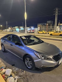 سوناته2016رقم ذي قار حادثها موجود بالصور وبيها شكم مكان بارد  السعر115...