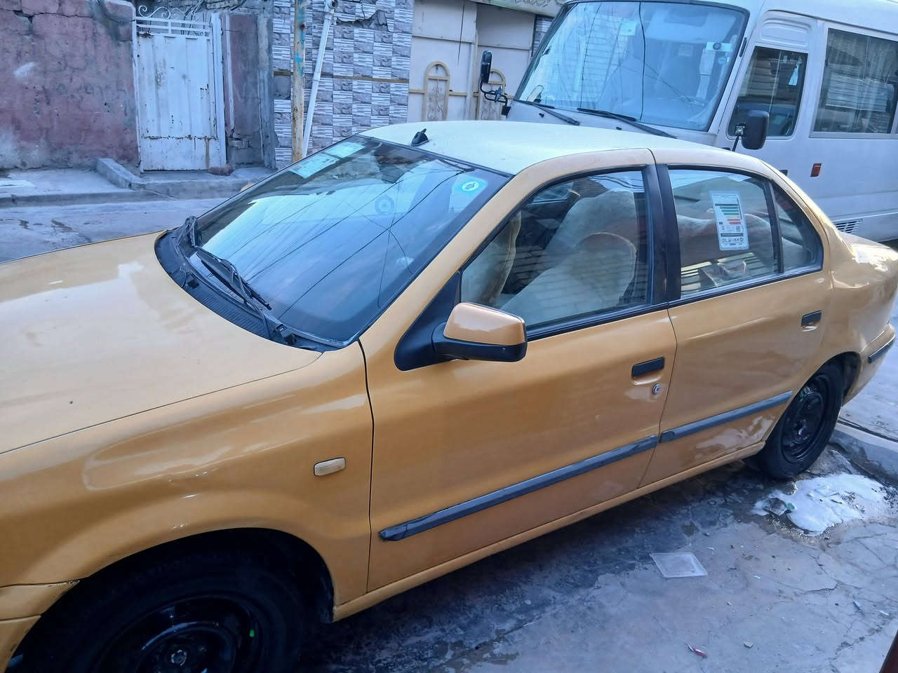 سلام عليكم سمند 11ناطقه سياره نضيفه وحلوه كامله كلشي شغال تبريدثلج صدر جديد تخم تاير جديد السعر35بيها مجال بسيط الرقم *********** الشراي خابر وبلخدمه بغداد الشعب
