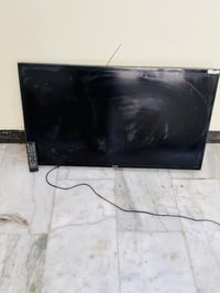 بلازمه  سامسونغ حجم ٤٣ ريمونت مالتها وياها  (شاشتها مكسوره ) السعر ٤٠ ...