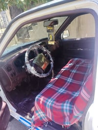 سيارة • مركبة • سيارات • للبيع