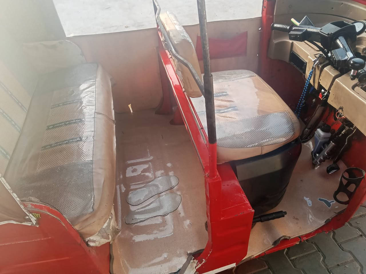 بيع تكتك 18تفاصيل اتصال ***********.   السعر 4250
