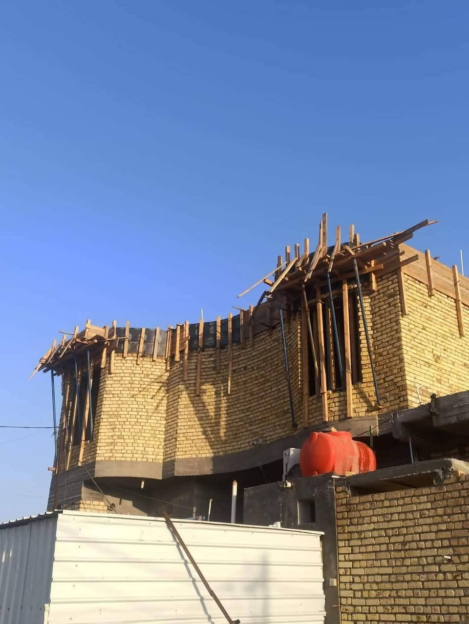 نجار حداد متفرغ بسعر مناسب
***********
