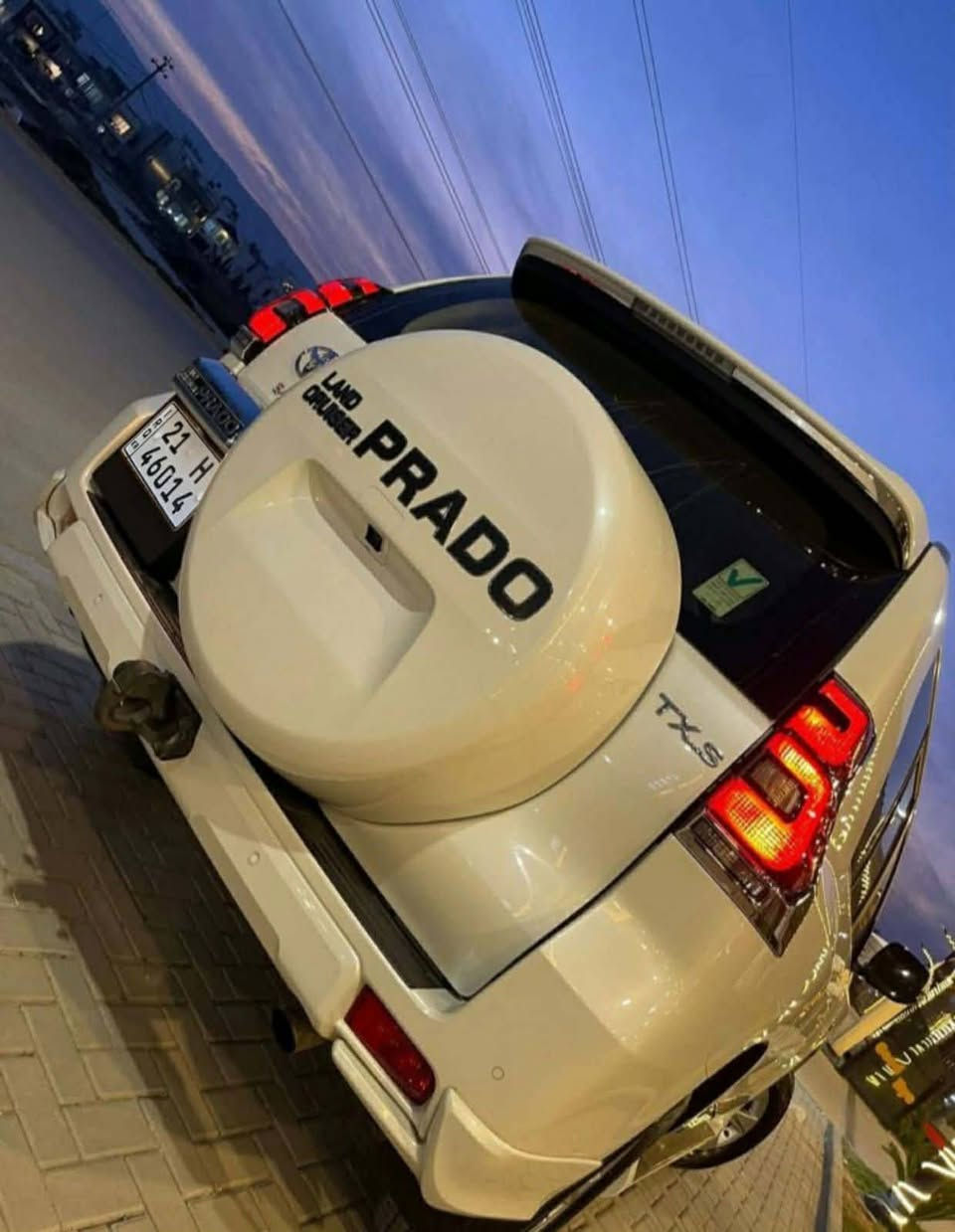 Toyota Prado TX-S
تۆیۆتا پرادۆ 2020 
فوول مواسەفات TX-S
مەکینە  ٦ بستۆن مەرغوب
لایت ڕەش
سفری شەریکەی ساز (SAS)
تەنها ٨٠ هەزار کیلۆمەتر ڕۆشتووە 
سەیارەکە تەنها ٢ دەستی کردووە نموونەی جوانییە
 ناو و دەری لۆکە زۆر بە خزمەتە
بێ بۆیاخ 
بێ مەسرەف ، دەعامی بۆ دەعامی بەشەرت
ڕەقەم سلێمانی 
سەنەوی و ژینگە و هەزەی تاکو ٢٠٣٠ تازەکراوەتەوە

بۆ نرخ و زانیاری زیاتر پەیوەندی بکەن بەم ژمارانەوە:
***********
*********** السليمانية, العراق
