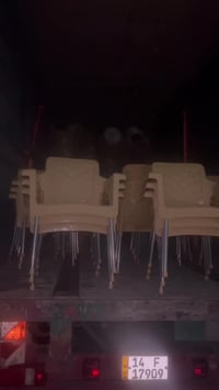 كراسي رجل حديد • وصول حاوية • قضاء الصويرة