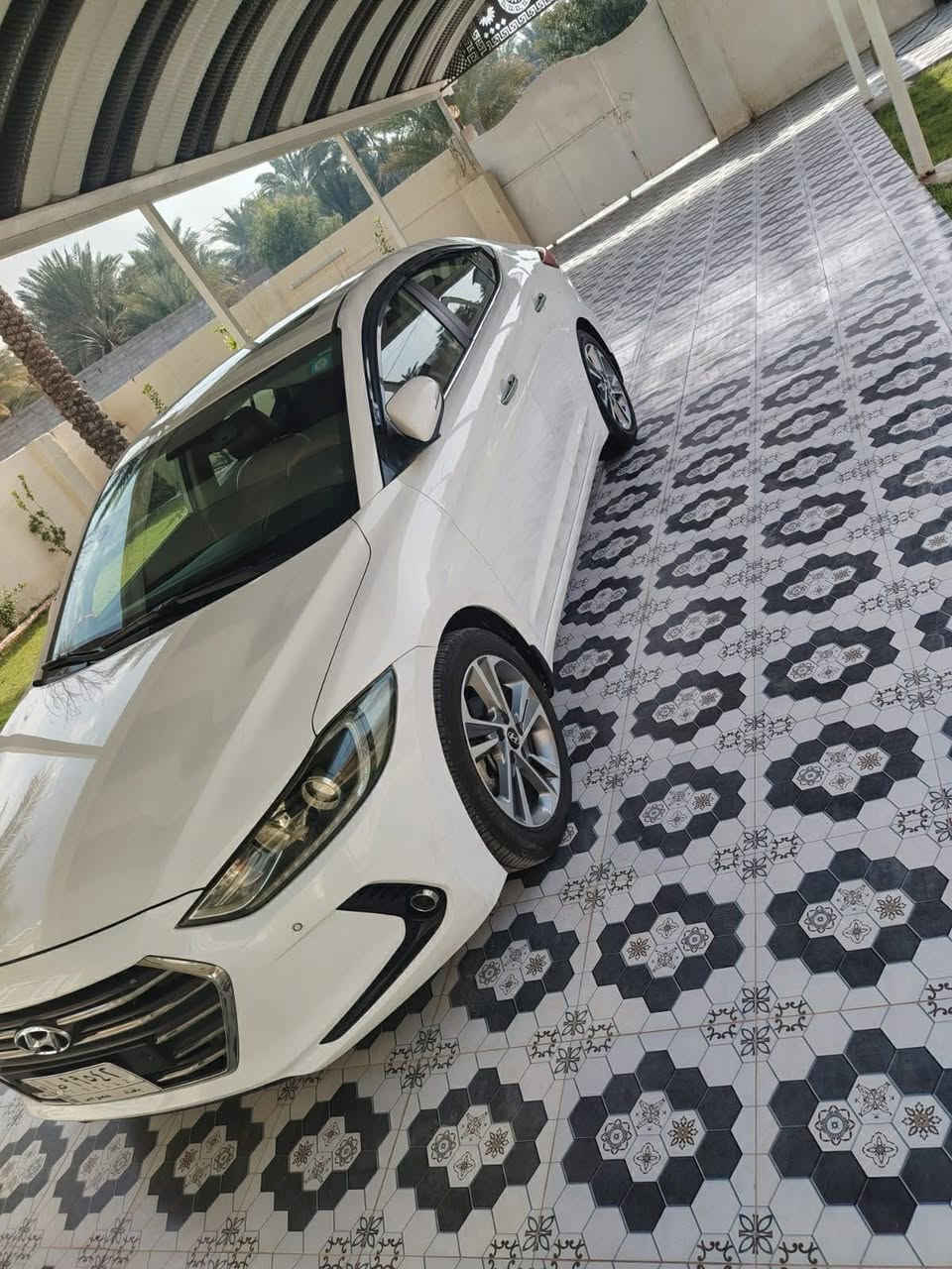 النترا خليجي  2017 كفالة ((فول مواصفات ايراني ))
رقم بغداد / ميكانيك كله على الشركة بدون فتح / ماشية 76
السعر 👈 153$        ((   ***********  )) بعقوبة
